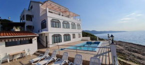 Гостиница Seaside apartments with a swimming pool Zavalatica, Korcula - 183  Завалатица